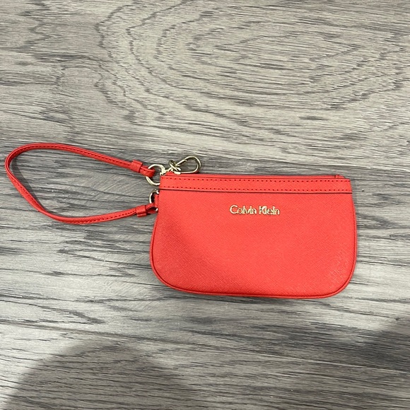 Calvin Klein red wristlet pouch - Picture 1 of 1